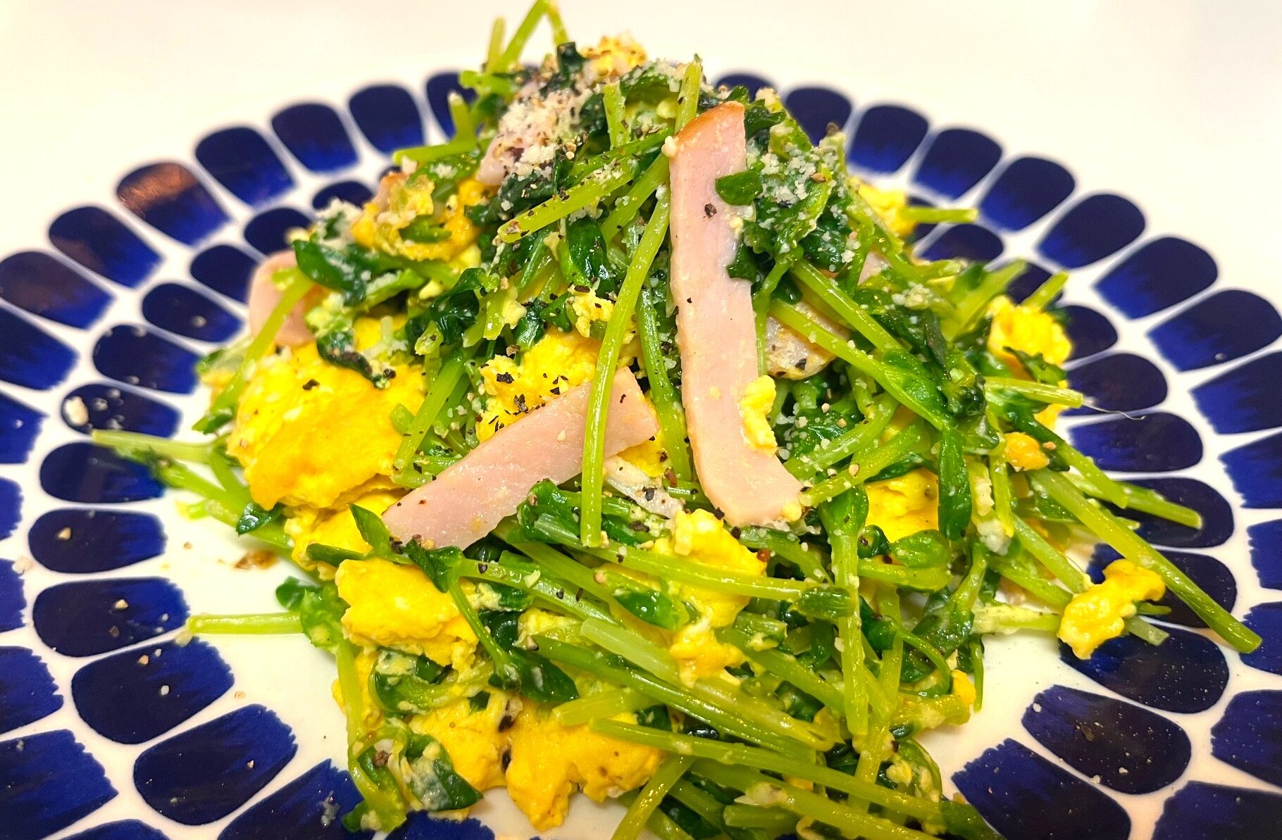 豆苗のふわたまマヨ炒め